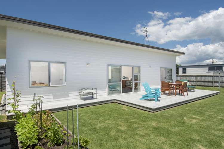 10 Breakers Crescent Waihi Beach_22