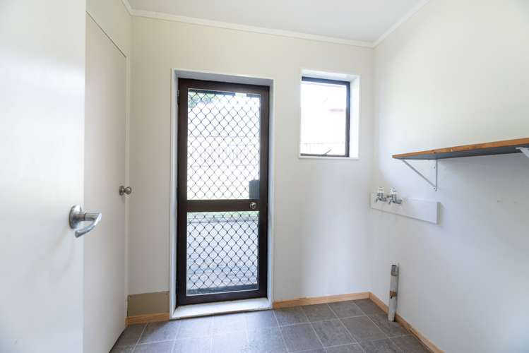 66d Woodglen Road Glen Eden_16