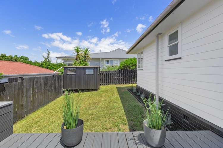 32 Neil Avenue Te Atatu Peninsula_17