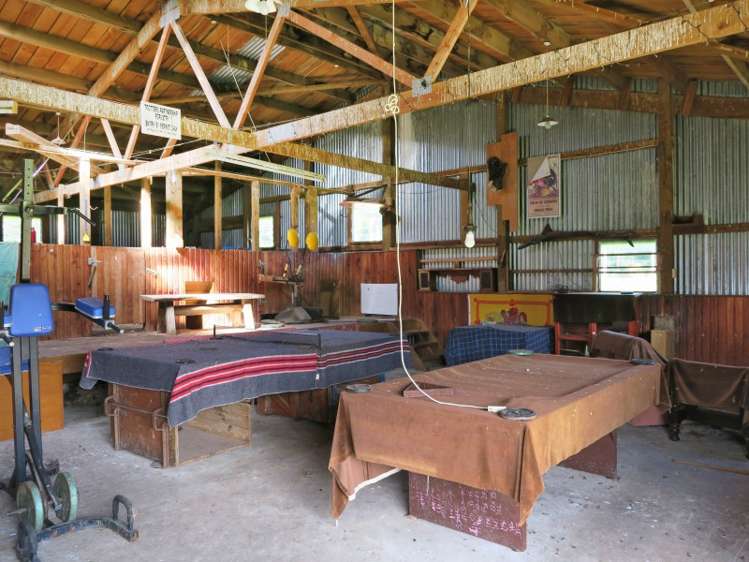 2350 Tahakopa Valley Road Catlins Surrounds_16