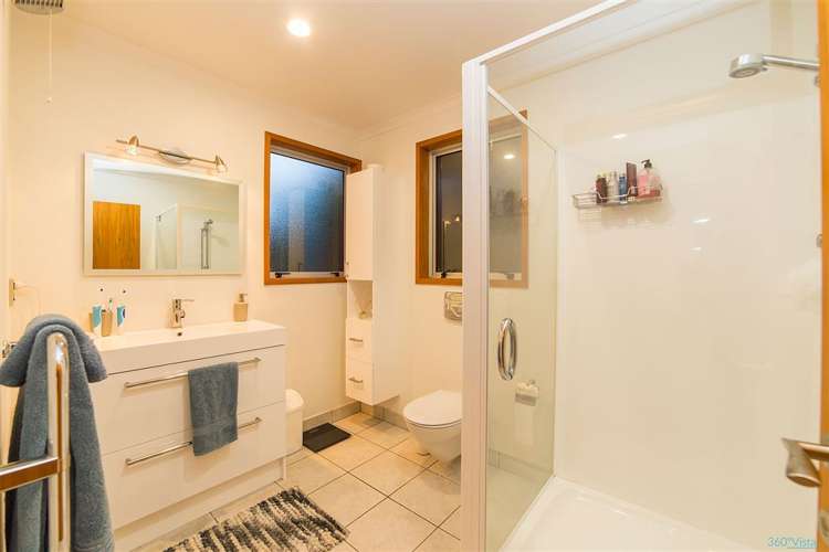 37 Suburb Street Queenstown_8