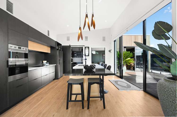 17 Mike Smith Drive Cambridge_12