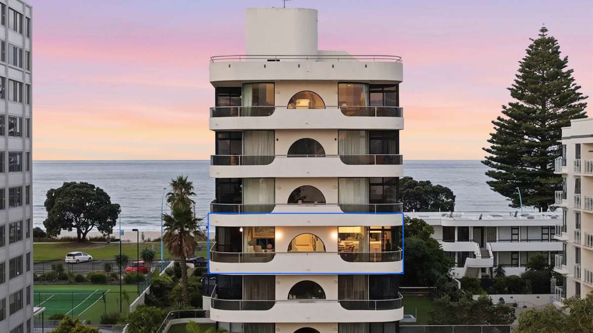 3A/21 Maunganui Road_0