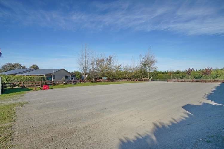 1122 Poyntzs Road West Eyreton_34