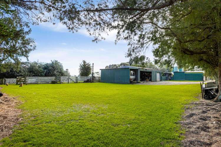 192 Muriwai Valley Road Muriwai_11