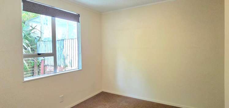  A/3 Spruce Grove Rānui_10