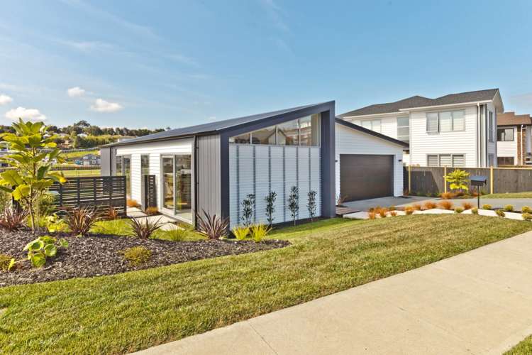 86 Colonial Drive Silverdale_26