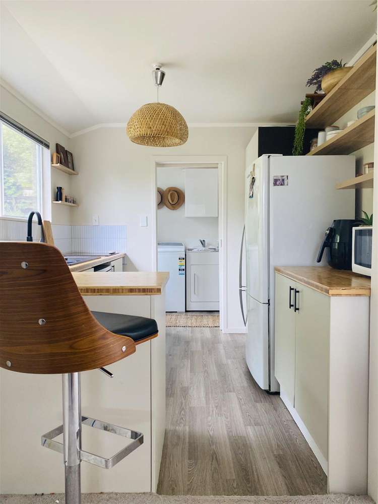 8 Limmer Place Browns Bay_6