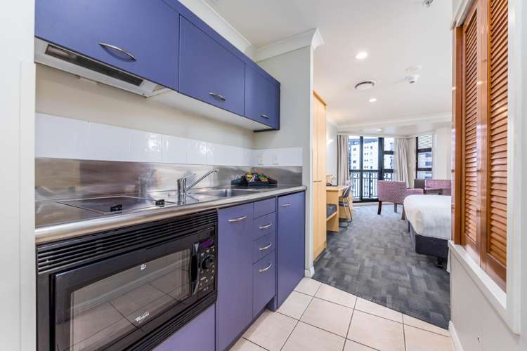 7p/100 Greys Avenue Auckland Central_11