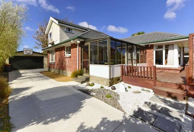 Charming 4BR Home in Bryndwr
