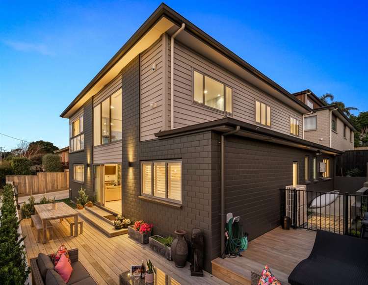 17 Winscombe Street Belmont_18