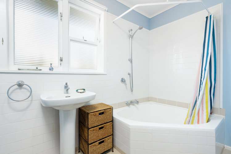 212 Ngatai Road Otumoetai_11