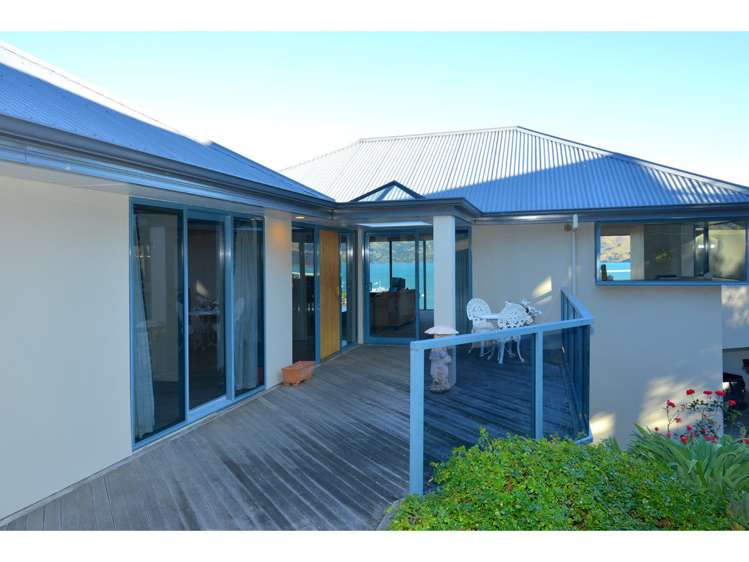 18 Settlers Hill Akaroa_3