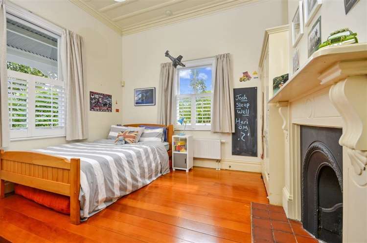 84 Victoria Road Devonport_8