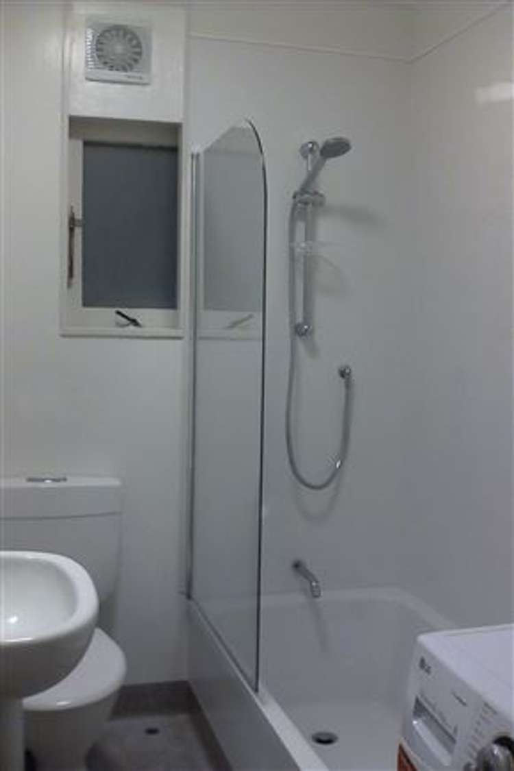 18/46 Hiropi Street Newtown_10