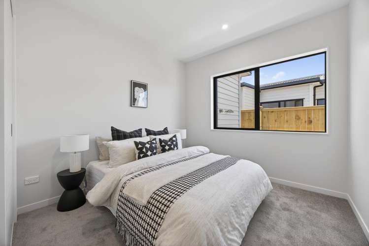 10 Tuwai Crescent Opaheke_17