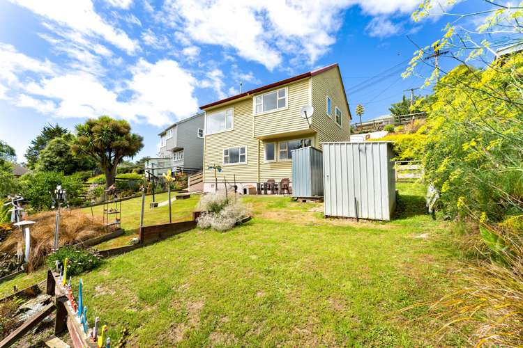 12 Rennie Street Green Island_13