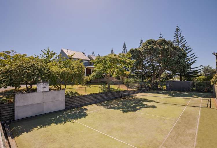 7 Wharemauku Road Raumati Beach_2