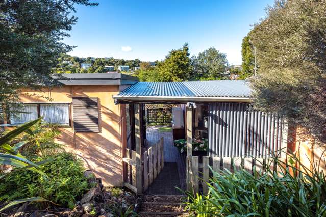 14 Wellington Road Surfdale_1