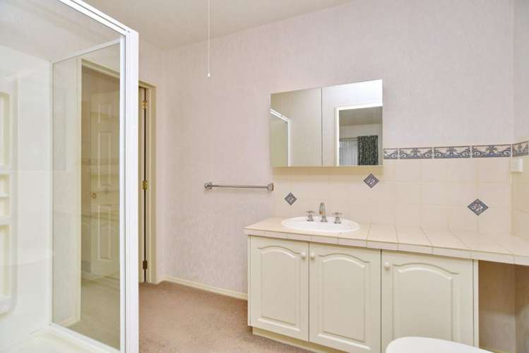 22 Baltimore Green Shirley_12