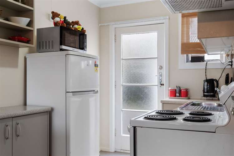 3/22 Holly Road Saint Albans_5