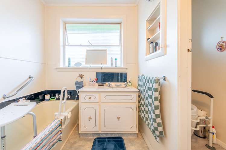 23 Mowbray Street Watlington_16