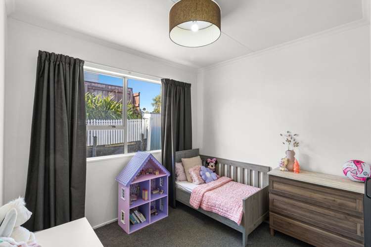 1/18 Herekawe Drive Spotswood_12