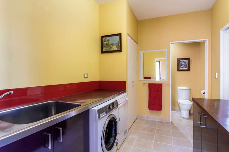 105 Hart Road Richmond_11