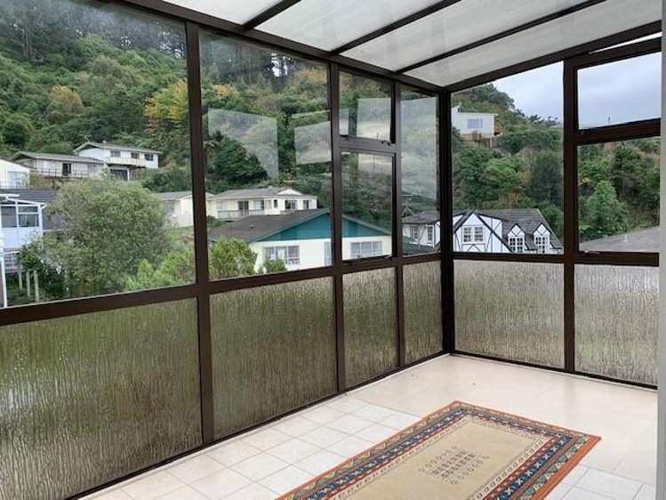 15 Fyvie Avenue Tawa_5