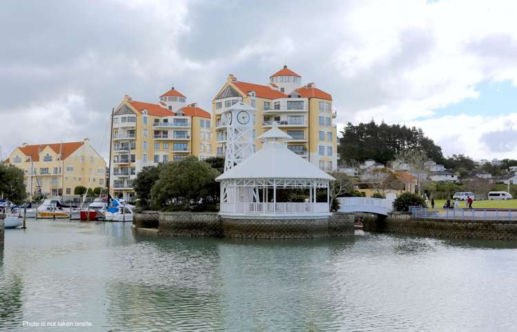 17 Ta Moko Drive Gulf Harbour_4