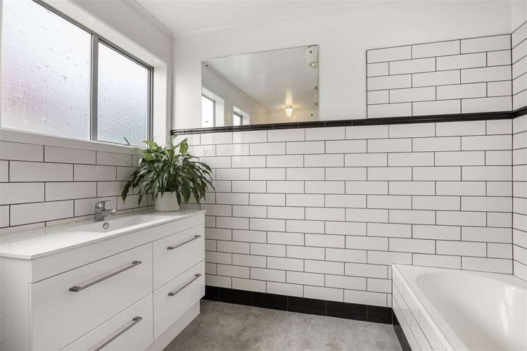 28 Waterview Road Stanley Point_15