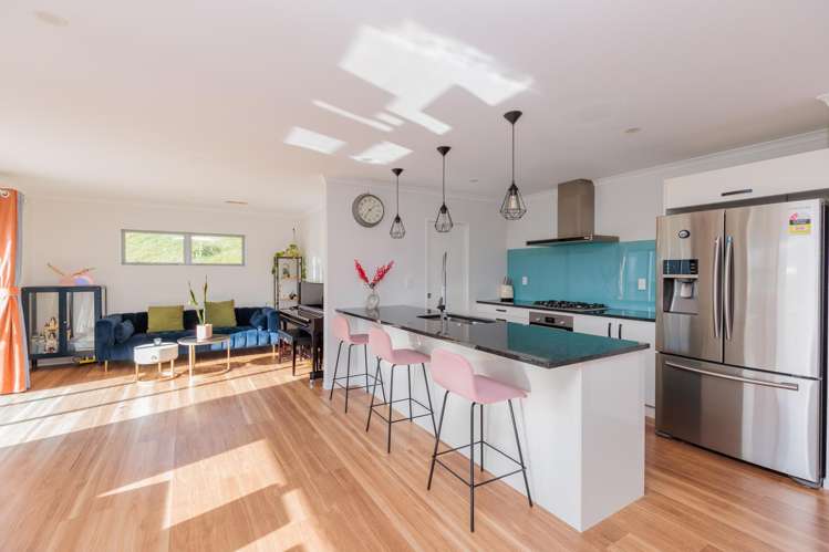 15 Prestwich Rise Churton Park_5