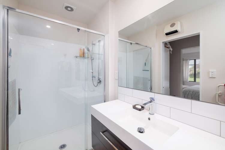 445 Marine Parade South New Brighton_9