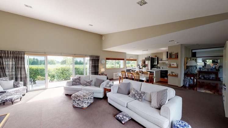 14 Country Place Allenton_3