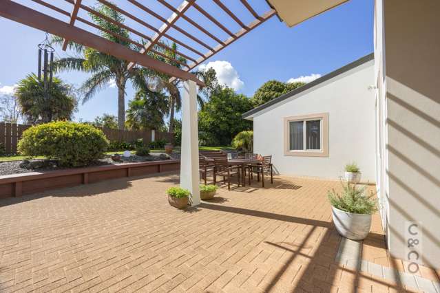 Sprawling Home on 1556sqm ~ Present ALL Offers!