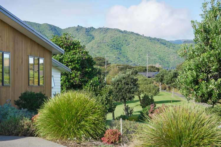 21 Ferndale Drive Waikanae_24