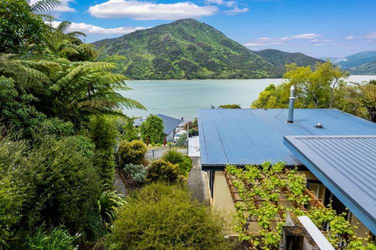 79 Moenui Bay Havelock_18