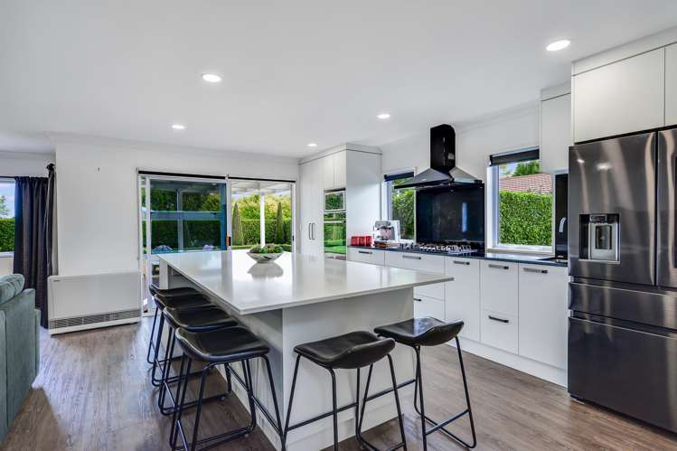 4 Charles Henry Place Harrowfield_23