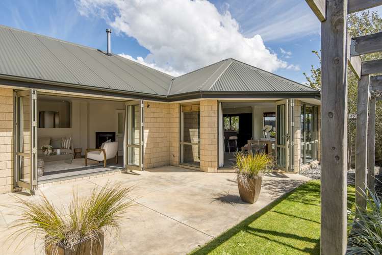 7 Milkers Gate Parklands_17