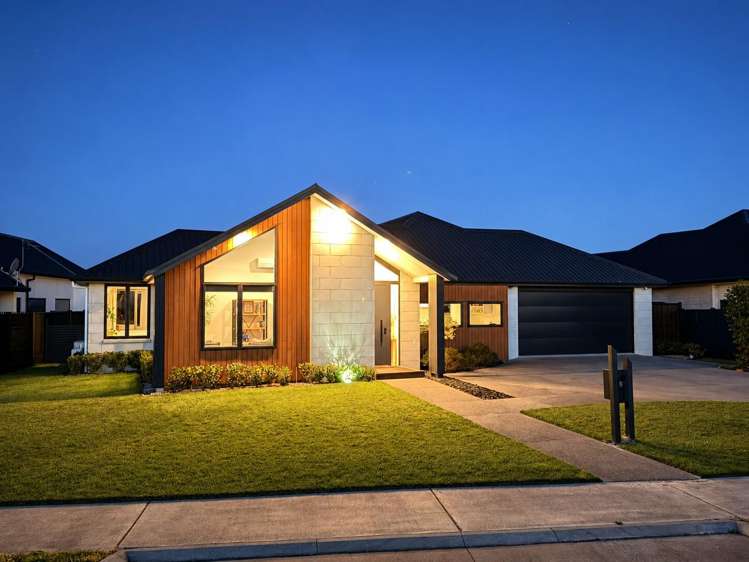 6 Howie Street_0