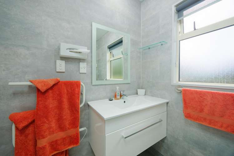 2/7 Old Beach Road Kaikoura_14