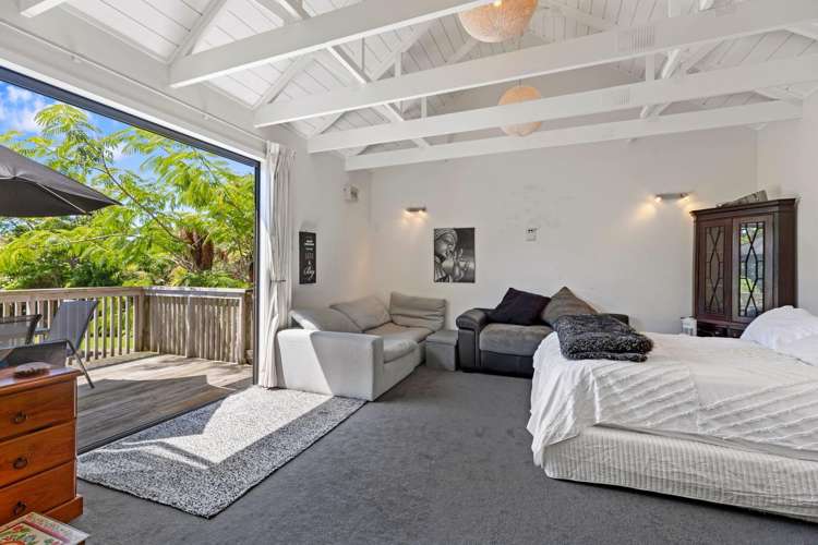 25 Gunbar Drive Welcome Bay_33