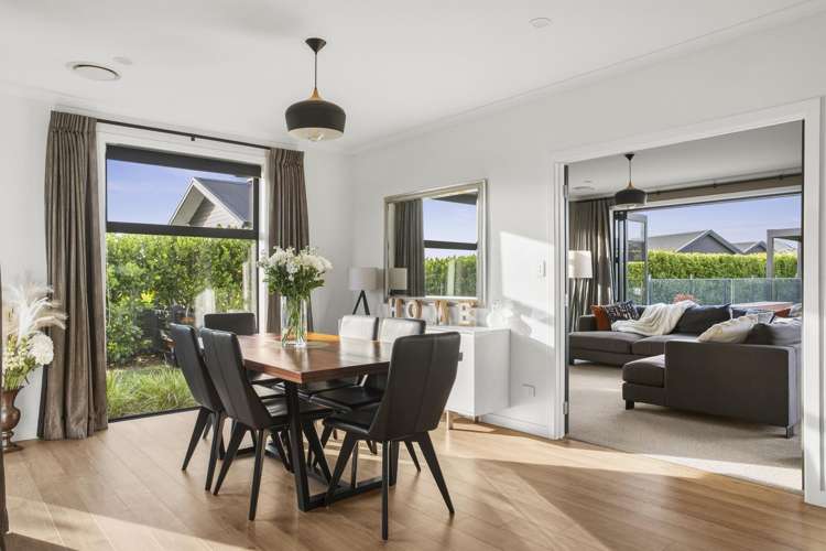 42 Alan Livingston Drive Cambridge_10