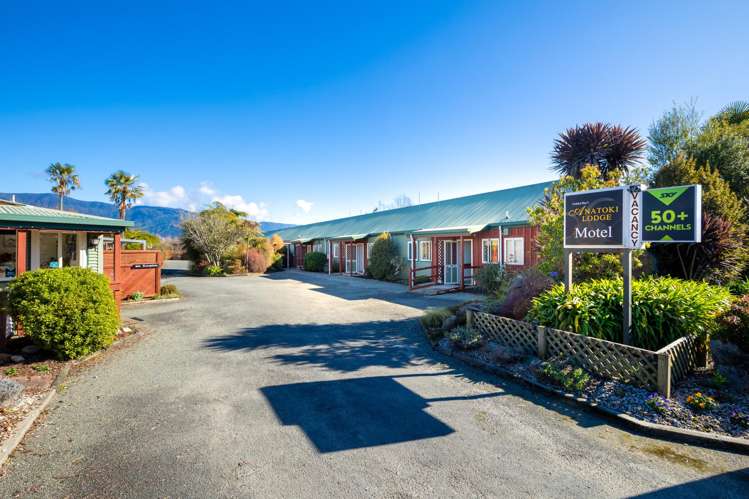 87 Commercial Street Takaka_19