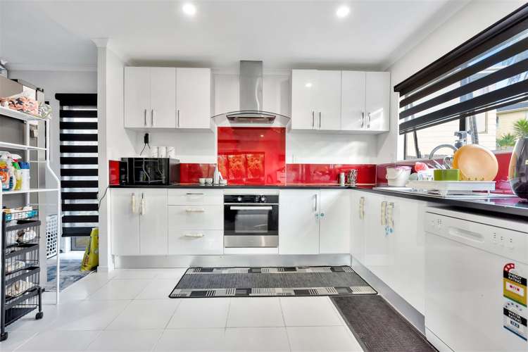 2/38 Arlette Place Massey_7