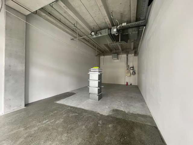Shop 5/12 Jellicoe Street Auckland Cbd_1
