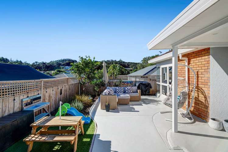 7b Kestrel Heights Arkles Bay_4