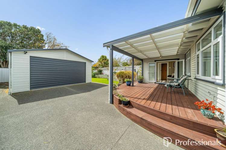 39 Wilford Street Woburn_22