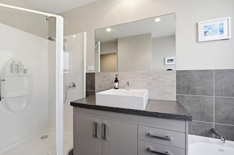 6 Baxendale Drive Matipo Heights_21