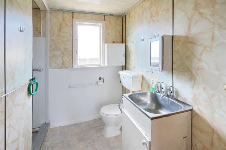 38 Flemington Avenue North New Brighton_6